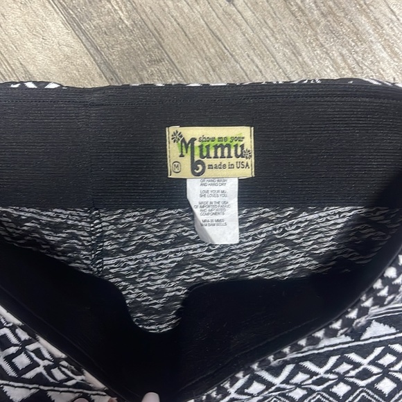 2 pairs of Show me your MuMu flare size M - Picture 4 of 4